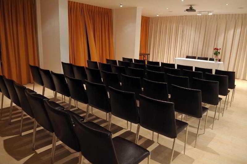 Regency Golf - Hotel Urbano Montevideo Exterior photo