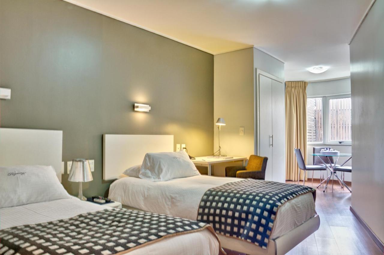 Regency Golf - Hotel Urbano Montevideo Exterior photo